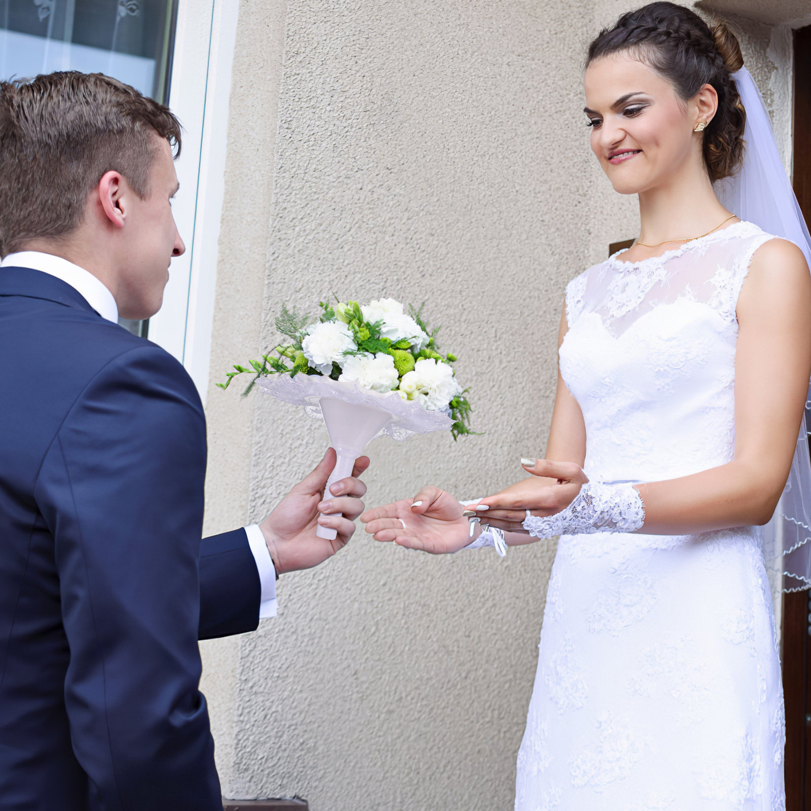 1 set met kant afgewerkte schu - Bouquet Holder Foam recensie en prijs